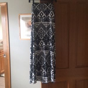 Maxi skirt